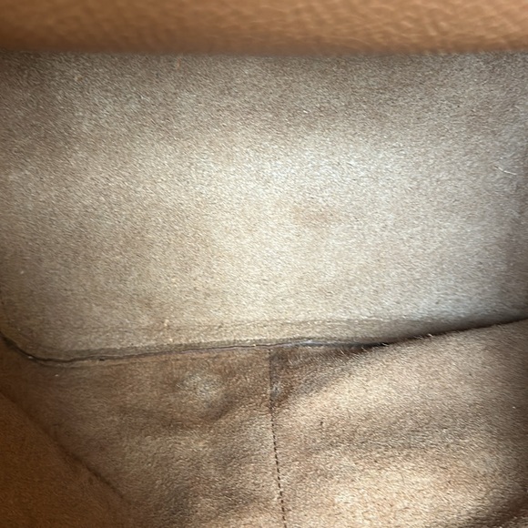 Cuyana Leather Backpack Brown/Caramel - Picture 15 of 16